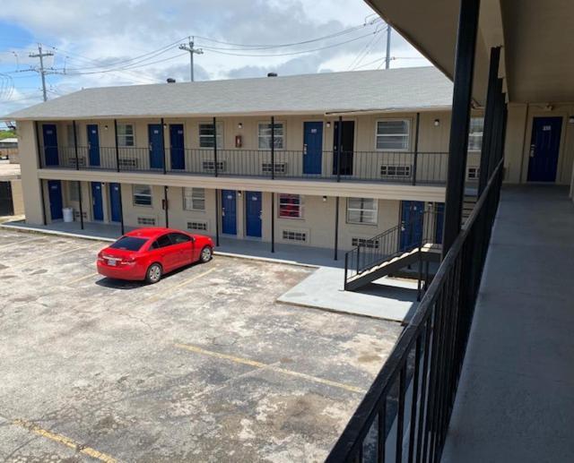 Texas Inn Seguin Εξωτερικό φωτογραφία